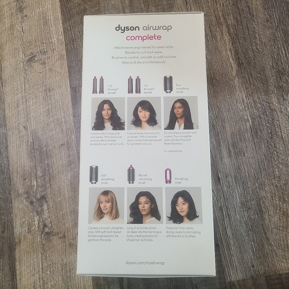 Dyson Airwrap Complete - Picture 2 of 8